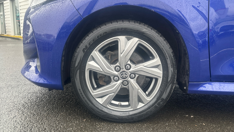 Toyota Yaris 1.5 Hybrid Icon 5dr CVT Hybrid Hatchback